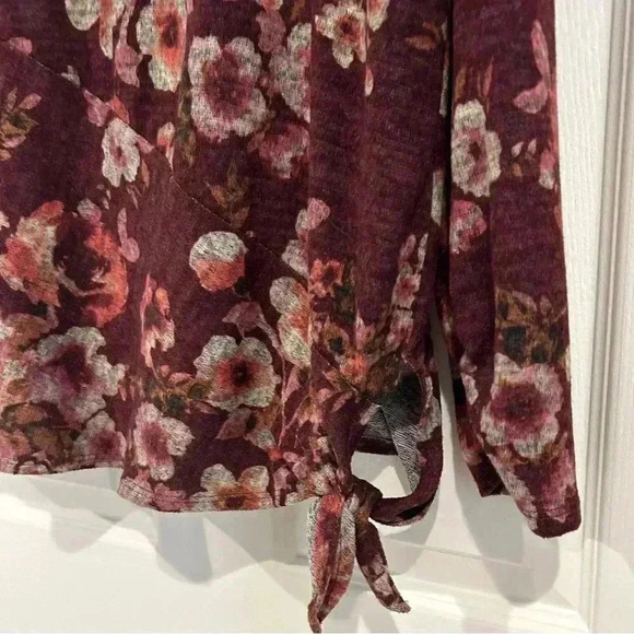 Apt 9 Floral Long Sleeve Round Neck Blouse Sz L Maroon Side Tie Shirt Fall Boho - Picture 9 of 11